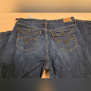 Levi's Jeans Women's 515 Bootcut Comfort Stretch Dark Wash Denim MidRise Sz.8M